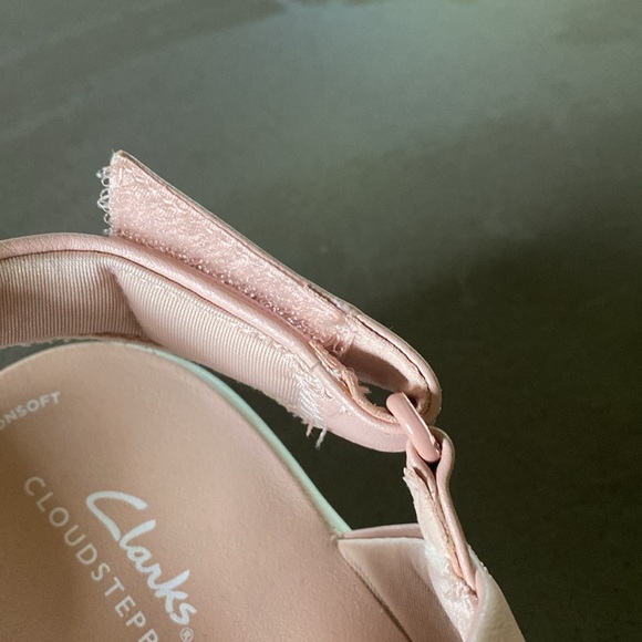 Clarks Cloud steppers Sandal - Picture 3 of 5